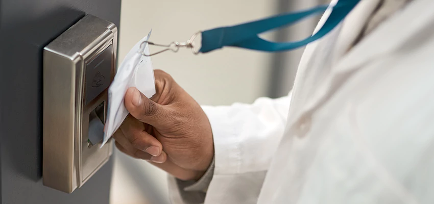 Commercial Locksmith For Rekey in Rialto, CA